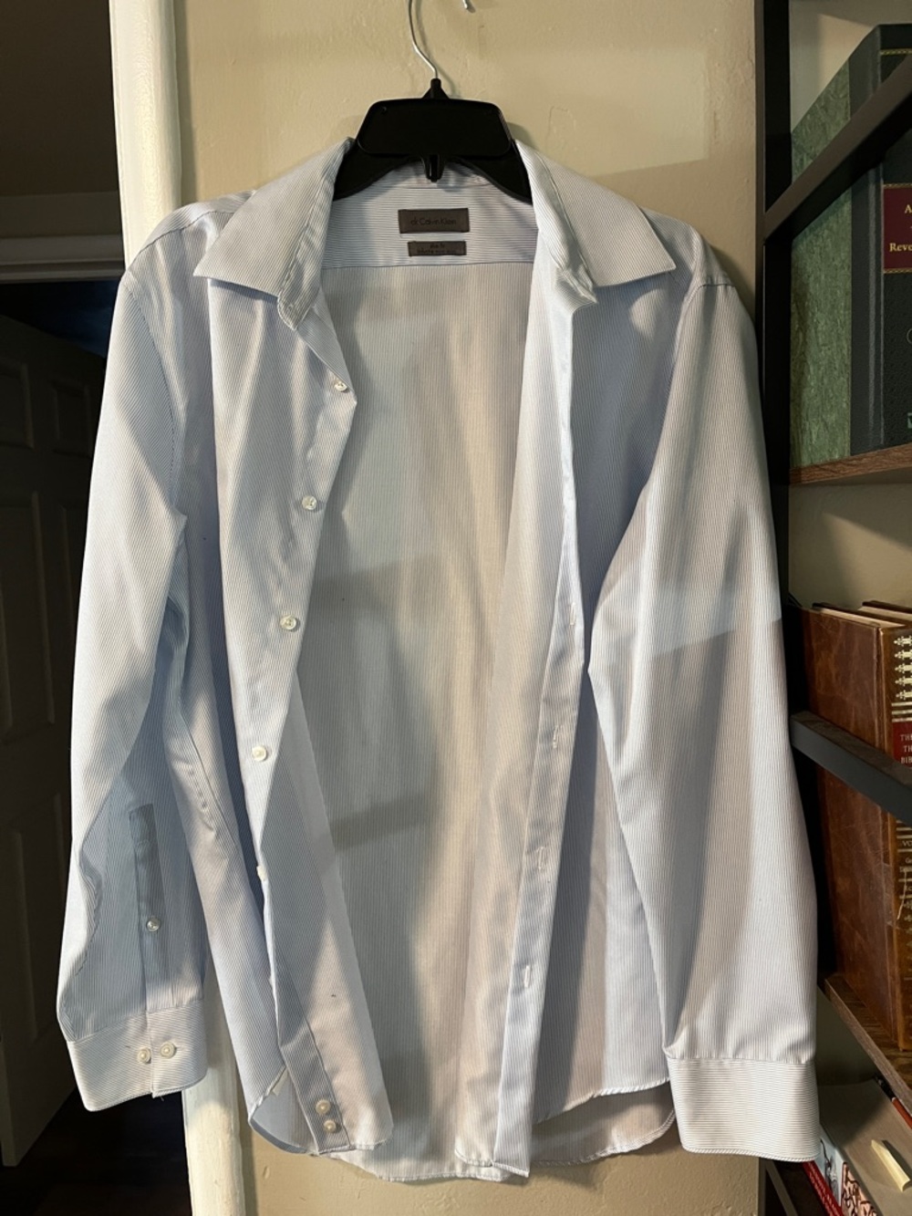 Calvin Klein Light Blue Men’s Casual Button Down Shirt